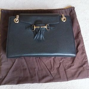 Gucci chain shoulder bag